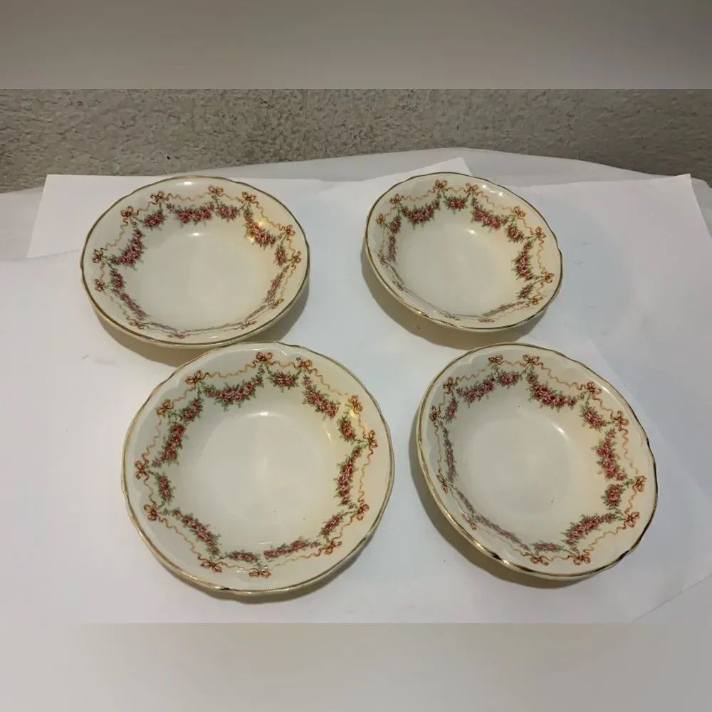 Edwin M.Knowles Semi Vitreous Vtg Wild Rose 5” bowl Set of 4 Fruit/Dessert Bowl